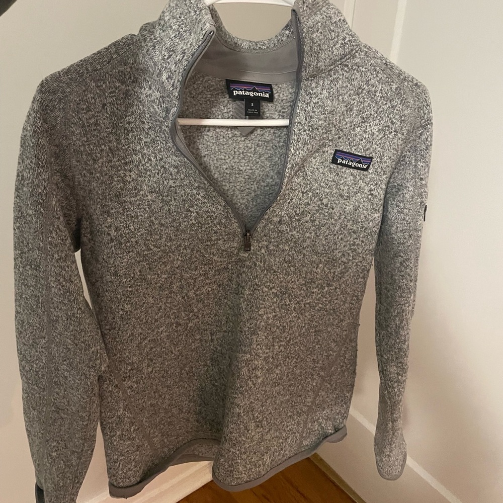 Patagonia women’s  Zip-Up Gray Sweater